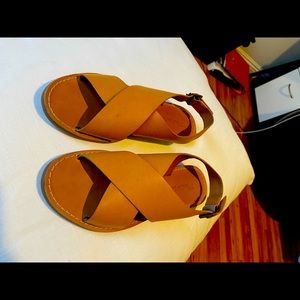 Madewell - genuine leather - tan sandals - Sz. 6.5